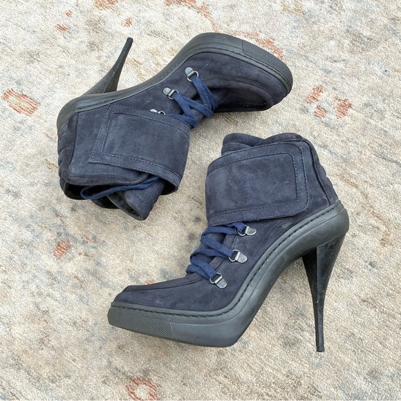 Pierre Hardy Blue Suede Ankle Booties Sz 40 10 US